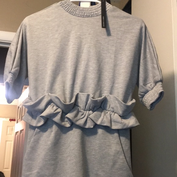 Dress - Picture 1 of 3